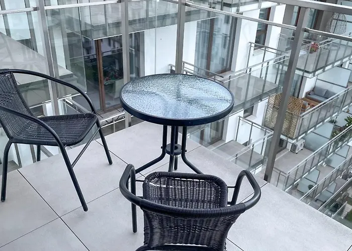 Comfortable 1-Room Apartment Close To The Center